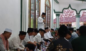 f3595963-5f39-4c27-9972-9b8fc3c7817e